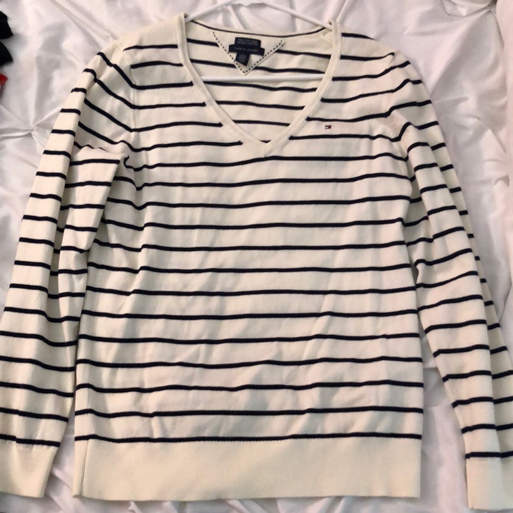 Tommy Hilfiger sweater